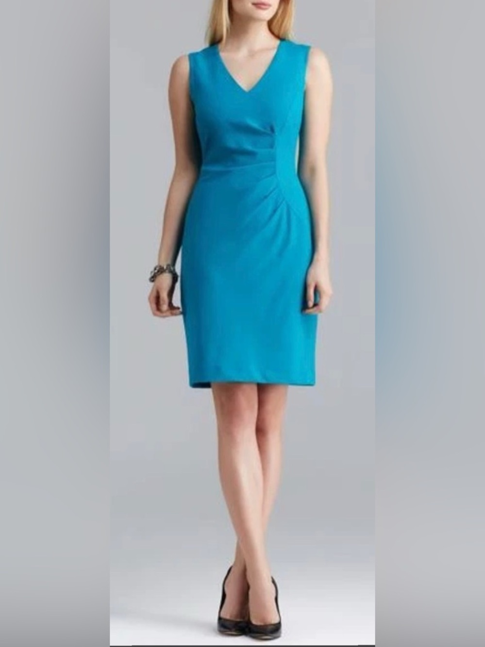 Calvin Klein Sleeve side ruching V-Neck Sheath Dress in Teal size 6